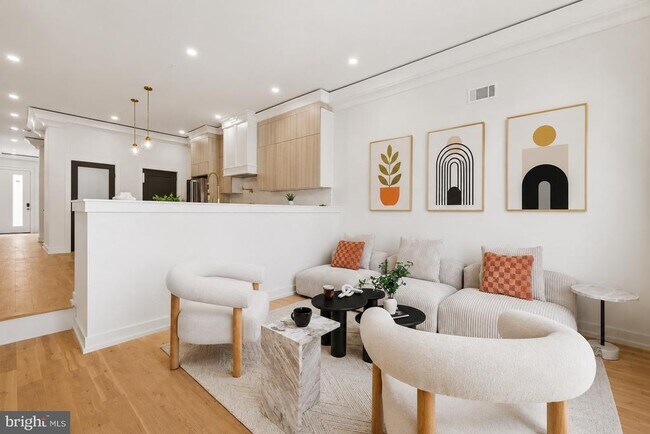 Photo - 1146 N 3rd St