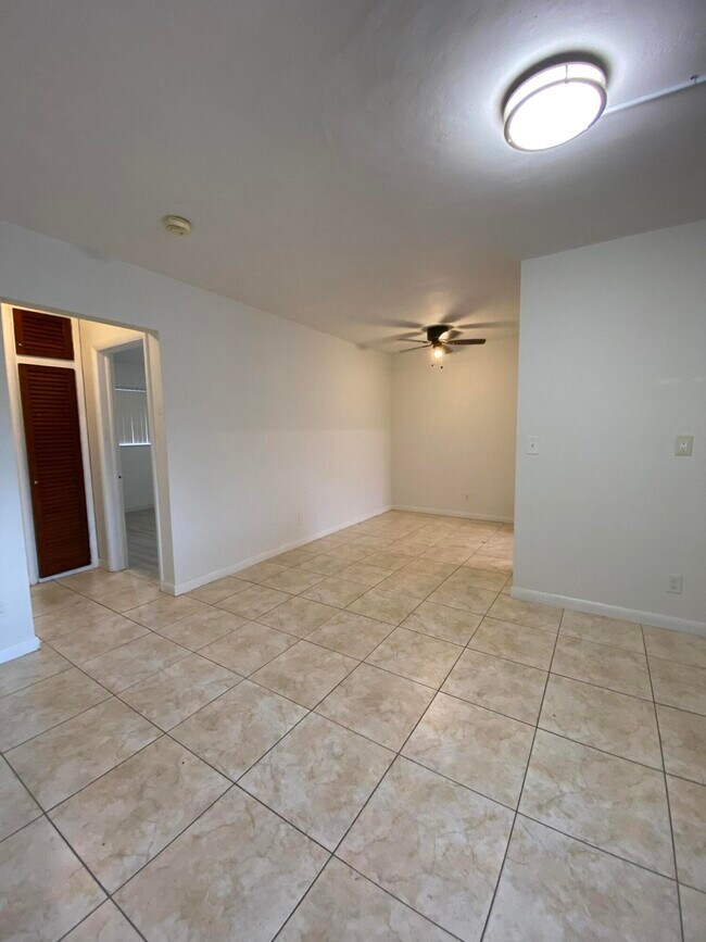 Photo - 1500 S 20th Ave