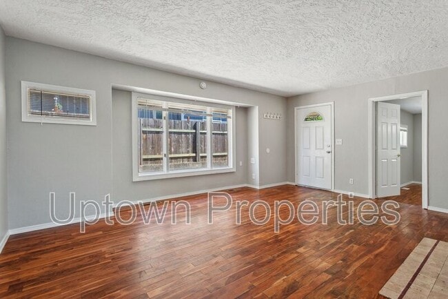 Building Photo - 11551 SW 64th Ave Rental