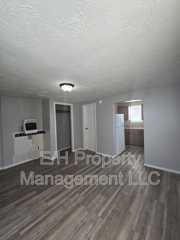 Photo - 938 N Broadway Ave Unit 4