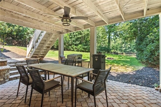 Photo - 3201 Lakeridge Dr SE