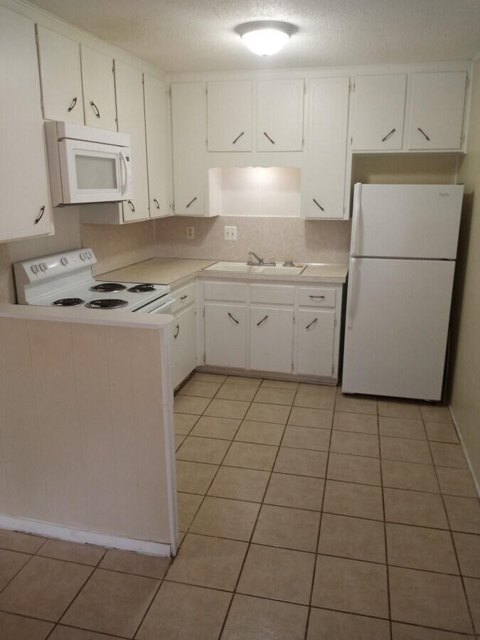 Photo - College Park Apartment Unit 1201-101
