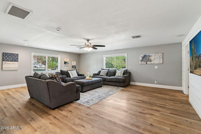 Photo - 5339 E Osborn Rd