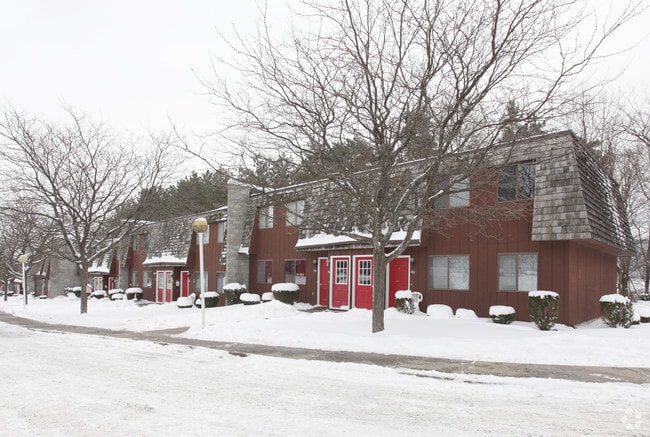 Hammerstone Village Apartments - Hammerstone Village Apartments