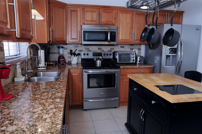 Photo - 29 NE 3rd St Unit B