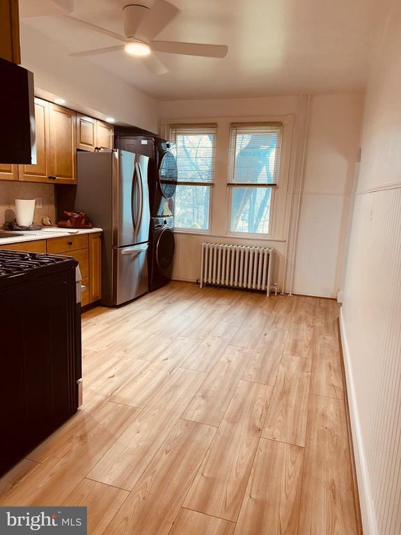 Photo - 1010 Girard Ave