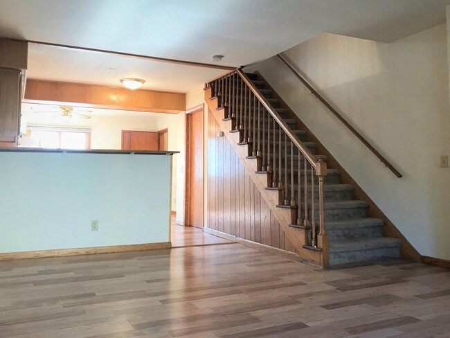 Photo - 614 Femrite Dr