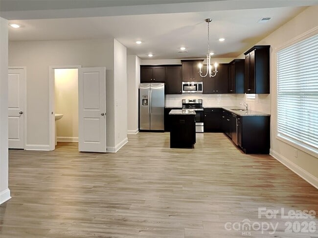 Photo - 148 Kingshall Rd