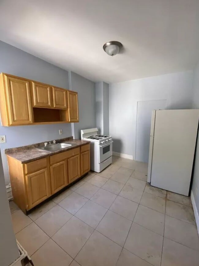 Photo - 45 W 54th St Unit 6