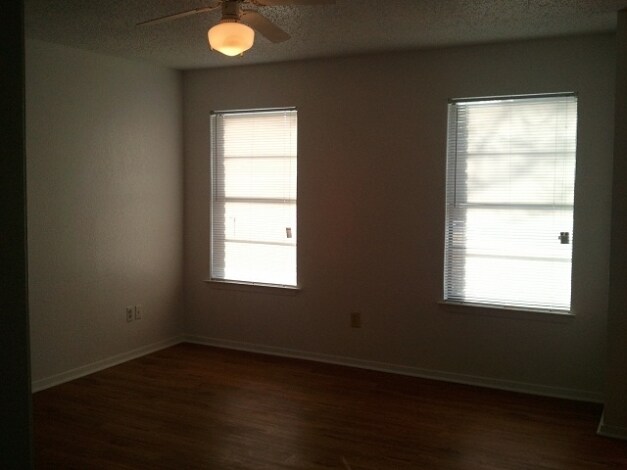 Photo - Sycamore Square Townhomes