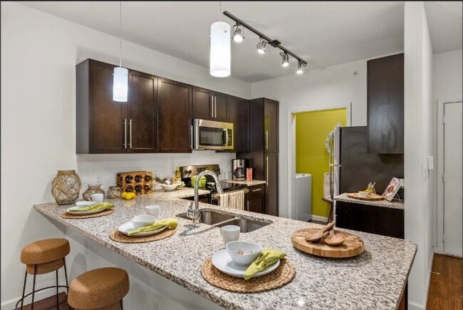 Photo - 12700 Ridgeline Blvd Unidad 18103HC