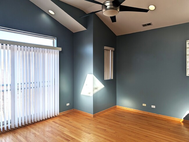 Photo - 515 S Campbell Ave Unit 3