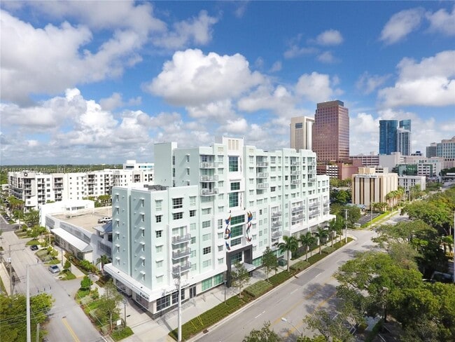 Photo - 805 SE 3rd Ave Apartment Unit 3021