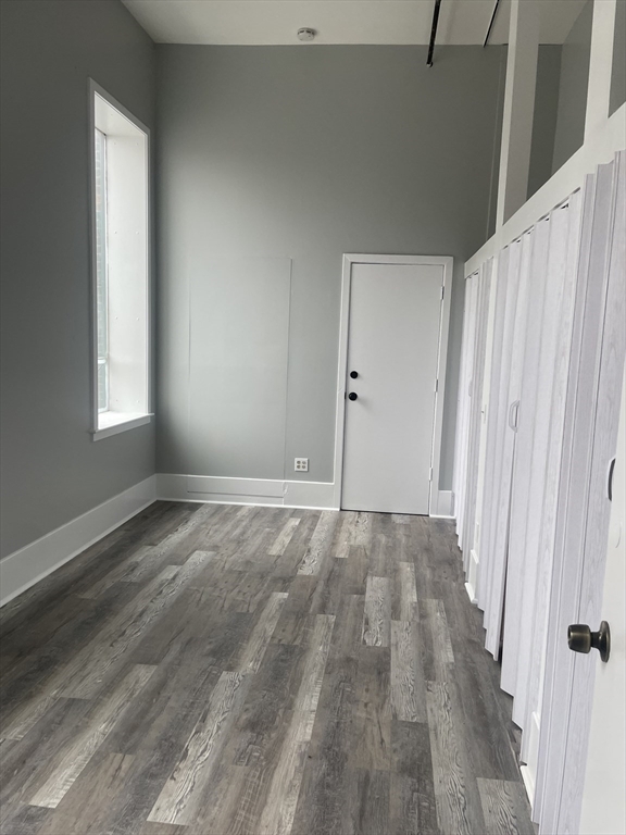 Building Photo - 211-213-213 Worthington St Unit 4L Rental