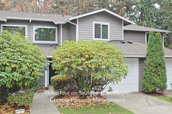 Building Photo - 16005 NE 40th Ct