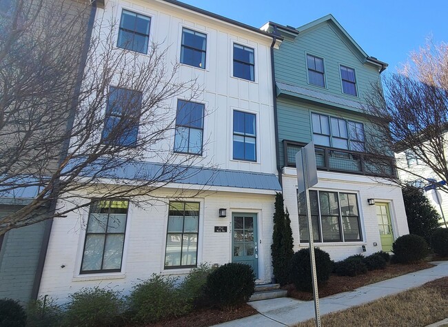 Stunning 3BR/3.5BA Townhome Near Grant Par... - Stunning 3BR/3.5BA Townhome Near Grant Par...