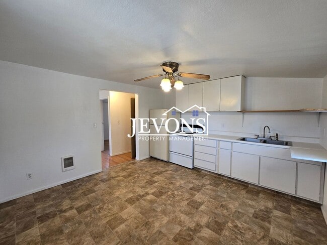 Photo - 403 S 4th St Unidad 4