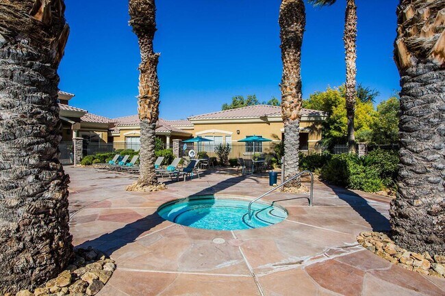Photo - The Boulders at Lone Mountain