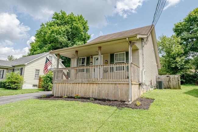 Photo - 511 Henry St