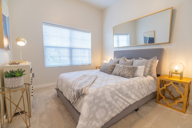 Lofts at Hillson