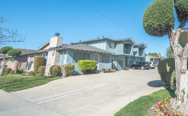 Photo - 72 Kim Louise Dr