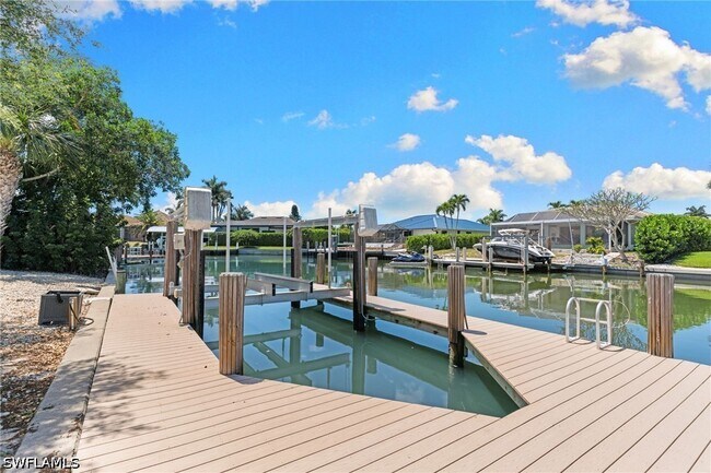 Photo - 324 Waterleaf Ct