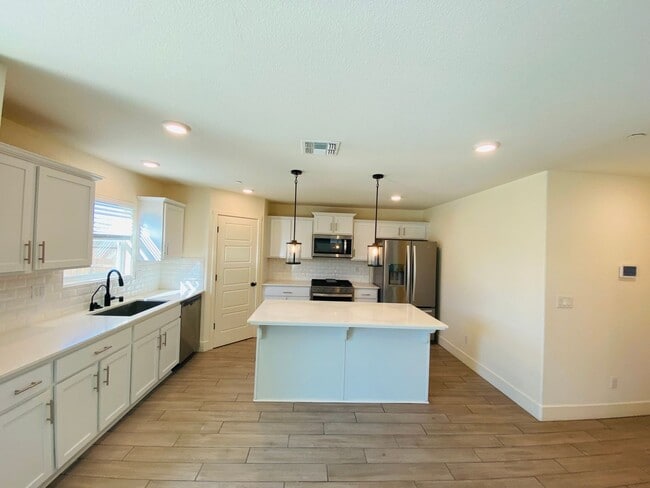 Photo - Beautiful 5 Bedroom 3.5 Bath Two-story sma...