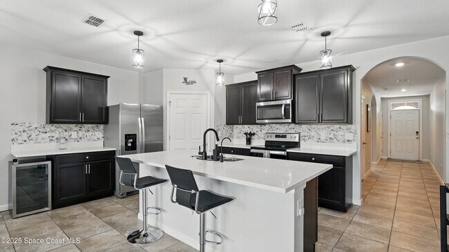 Photo - 1742 Saxton Rd