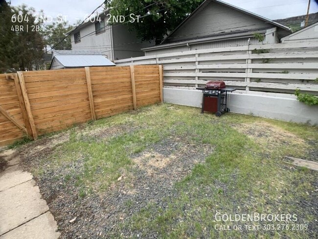 Photo - 604 2nd St Unidad 604 2nd St.