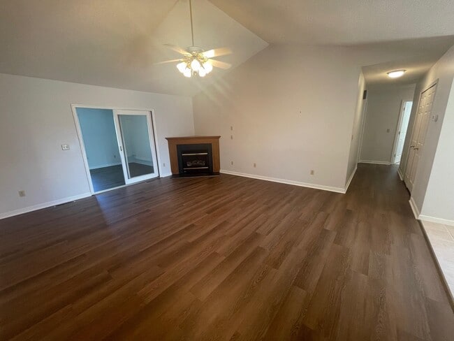 Photo - 10401 Whispering Pine Ln