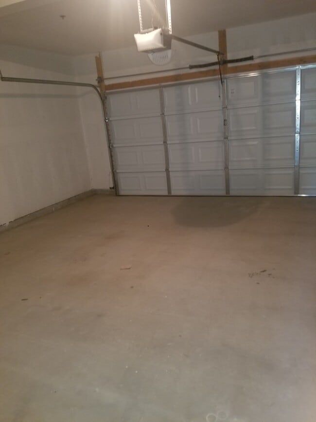 Photo - 2238 S 37th Dr