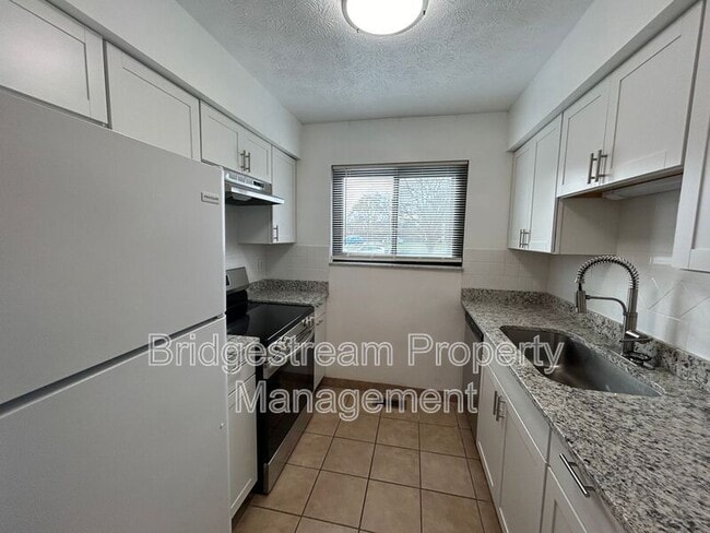 Photo - 7732 Betsy Ross Cir