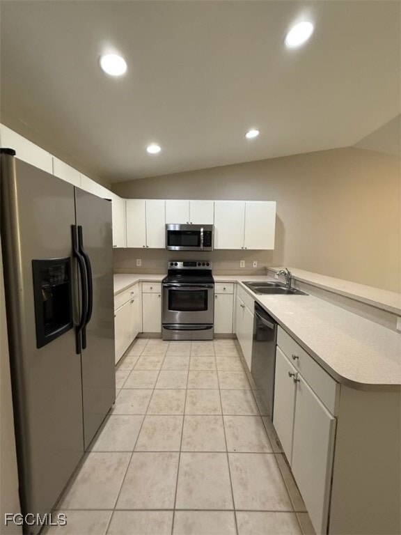 Photo - 2415 Herb Ave S