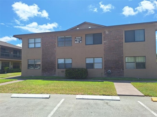 Photo - 10037 Winding Lake Rd Unidad 102 Rental