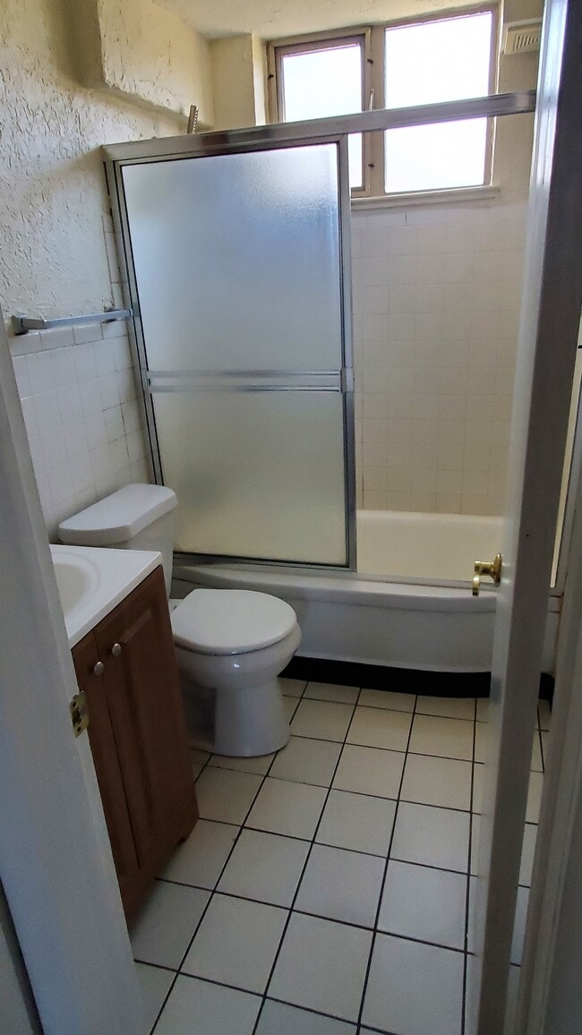 Photo - 2526 S Williams St Unidad Apartment for Rent