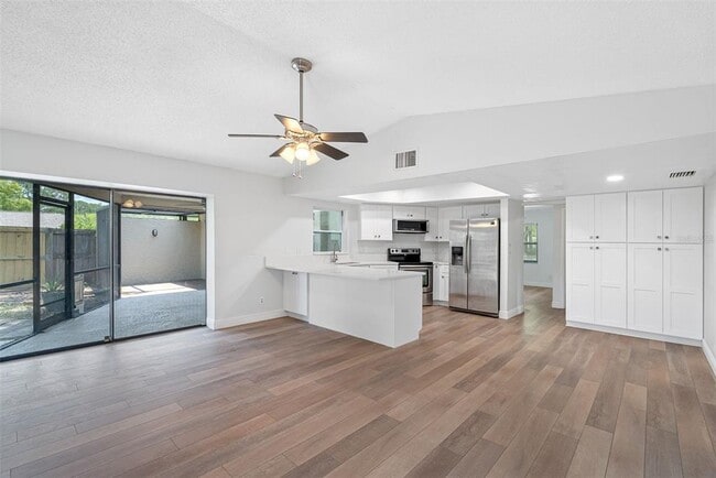 Photo - 3601 Fairway Forest Cir