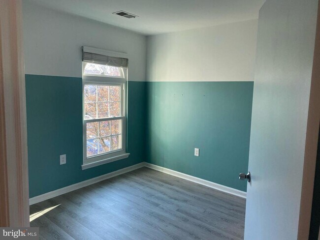 Photo - 2940 Yarling Ct