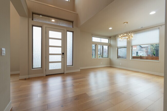 Photo - 4077 233rd Pl SE