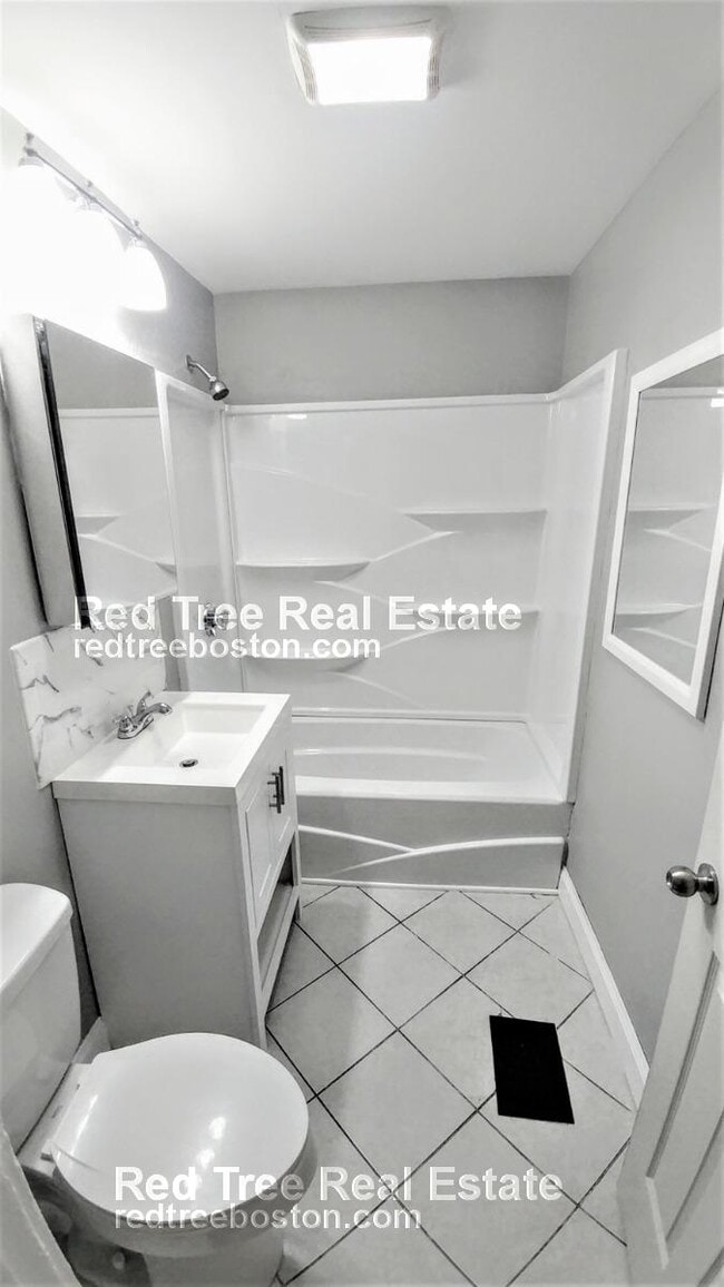 Photo - 12 Dalrymple St Unit 1