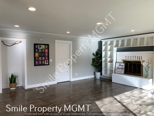 Photo - Spacious 4 bedrooms Home in SE Portland