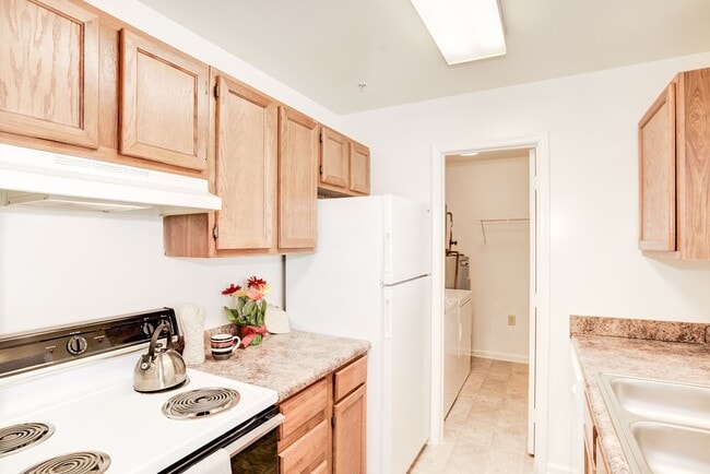 Photo - Townsend Square