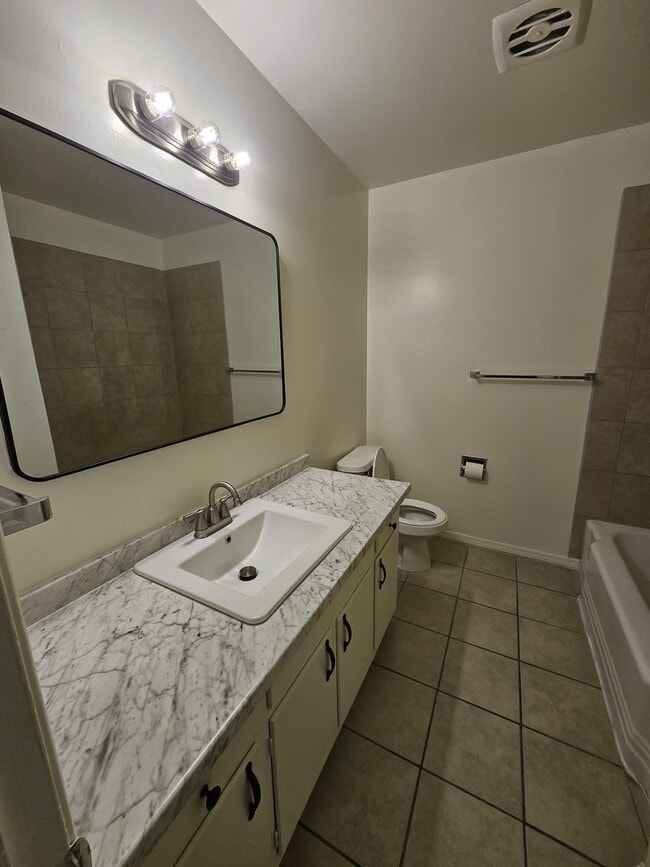 Photo - Gracey's Nation - Palomas Community