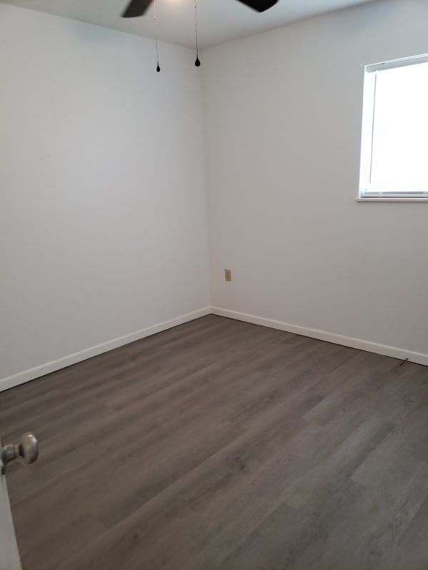 Photo - 280 W Main St Unit 1