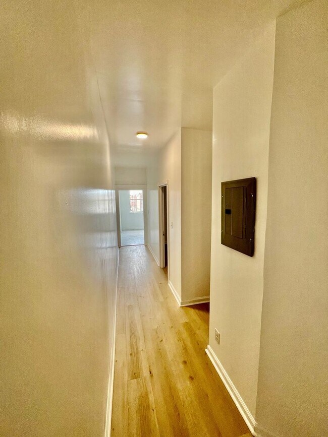 7607 Ogontz Ave
