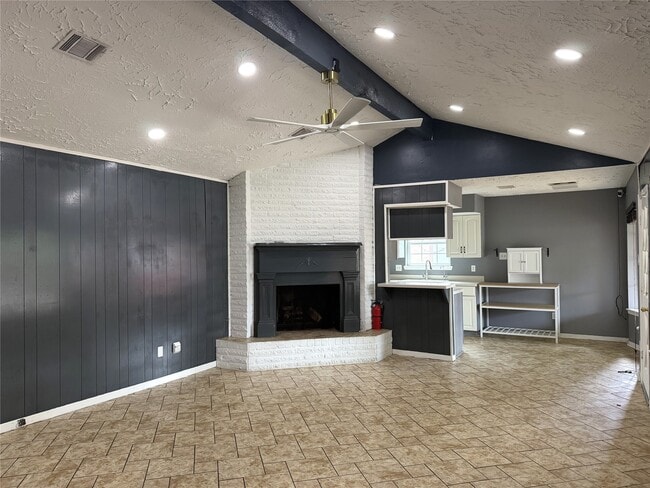 Photo - 10606 Kirkshire Dr
