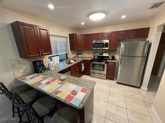 Photo - 110 SW 10th Terrace