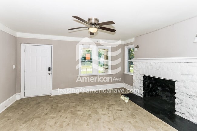 Photo - 870 Lynhaven Ave