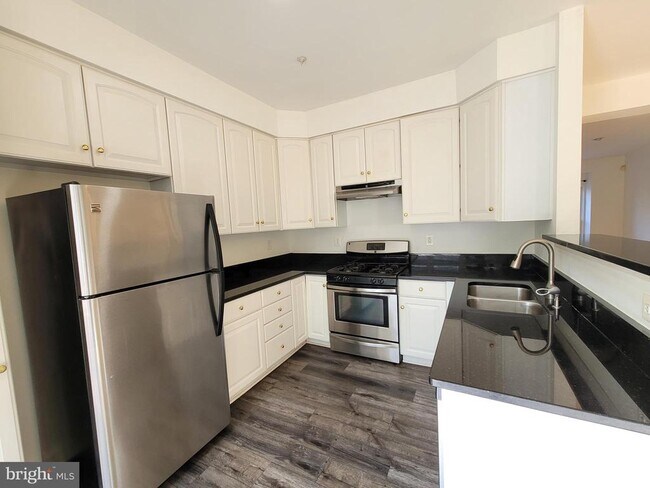 13115 Rosebay Dr
