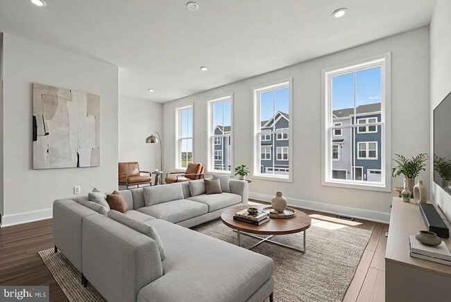 Photo - 114 Galaxy Pl