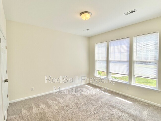 1413 Independence Blvd